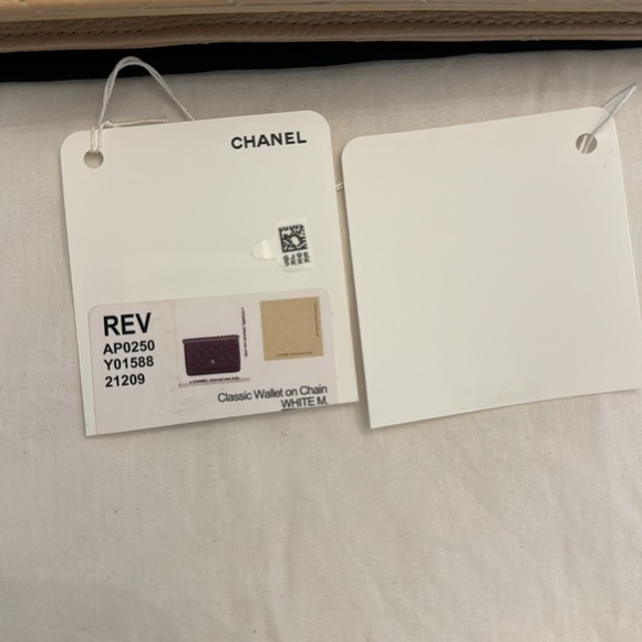 Chanel Wallet on chain Classic Beige worn once comes complete giftable set - Picture 3 of 12